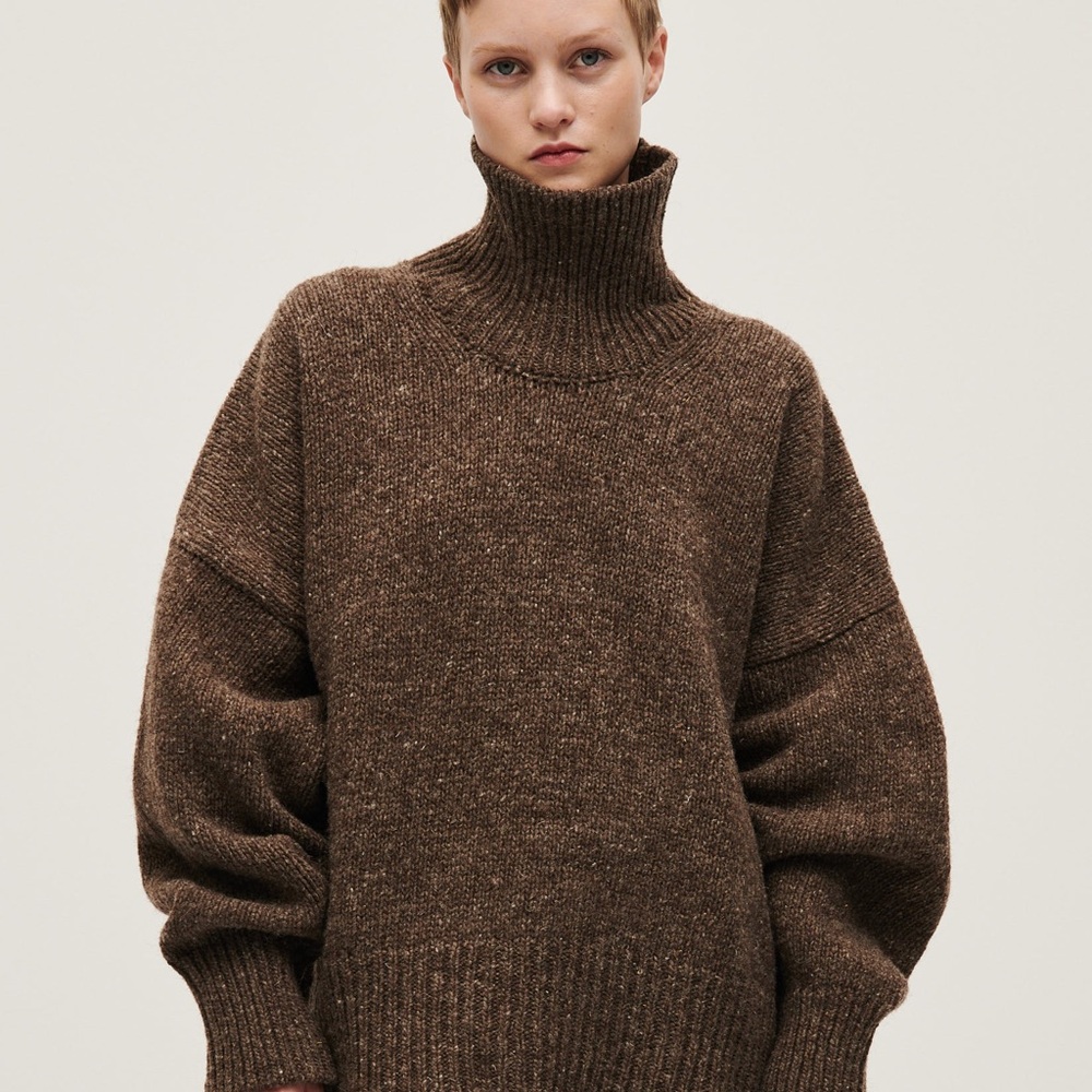 Babaa No. 17 Jumper - Oak - oversized 100% wool turtleneck sweater